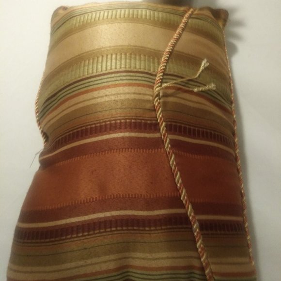 Decorative Pillows - Picture 3 of 3